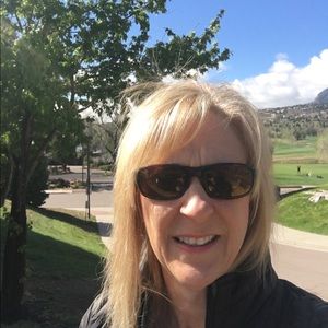 Meet your Posher, Robin